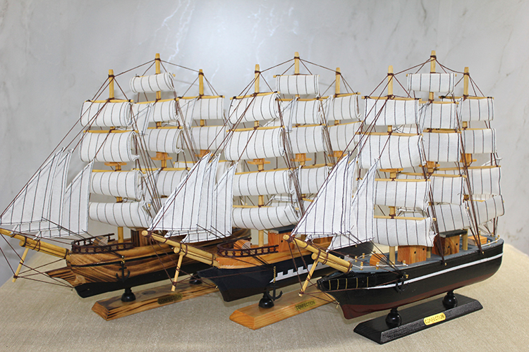 Ahşap Yelken Gemi Model 2