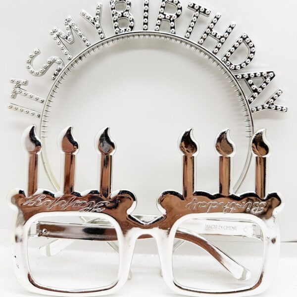 İt's My Birthday Yazılı Taç ve Mum Şekilli Gözlük Seti Gümüş Renk