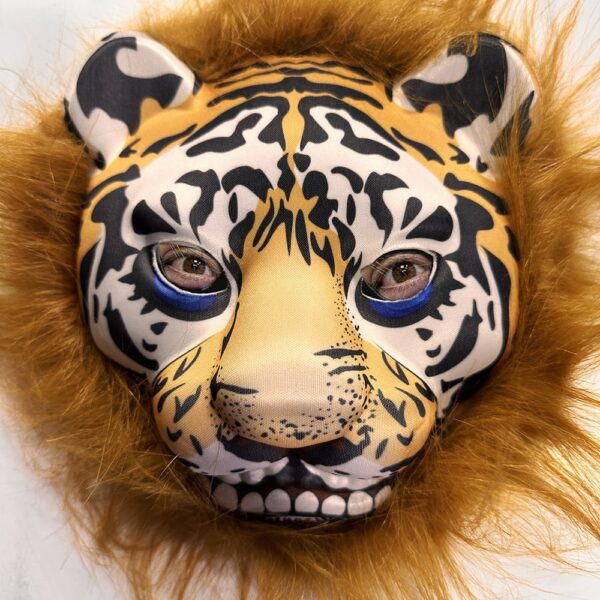 Kahverengi Yeleli Saçlı Peluş Aslan Maskesi Mega Peluş 23 No