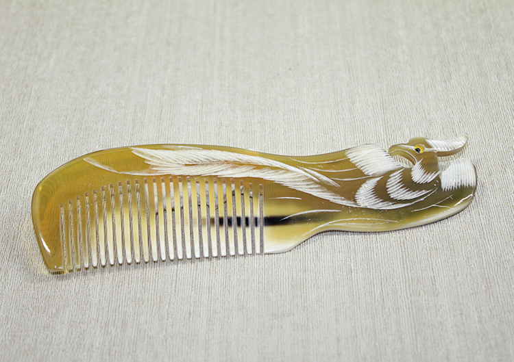 Kemik Tavuskuşu Tarak Model 3