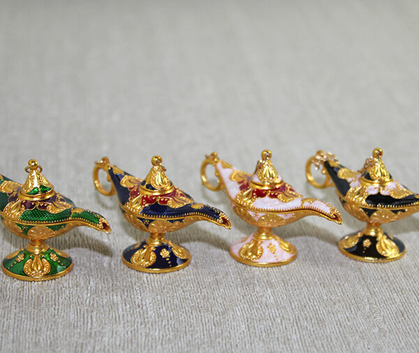 Mineli Metal Alaaddin Lambası Model 7