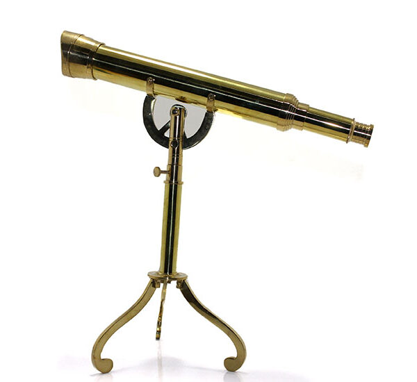 Pirinç Ayaklı Dürbün