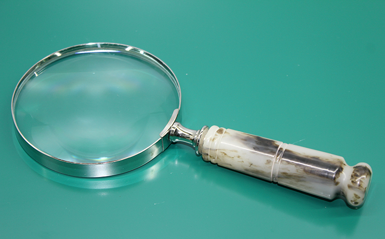 Pirinç Büyüteç Model 1 Pirinç Büyüteç Model 1