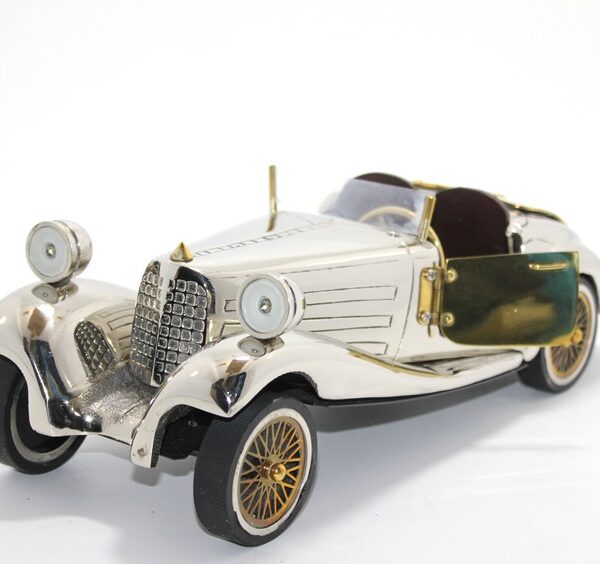 Pirinç Eski Model Araba No 3