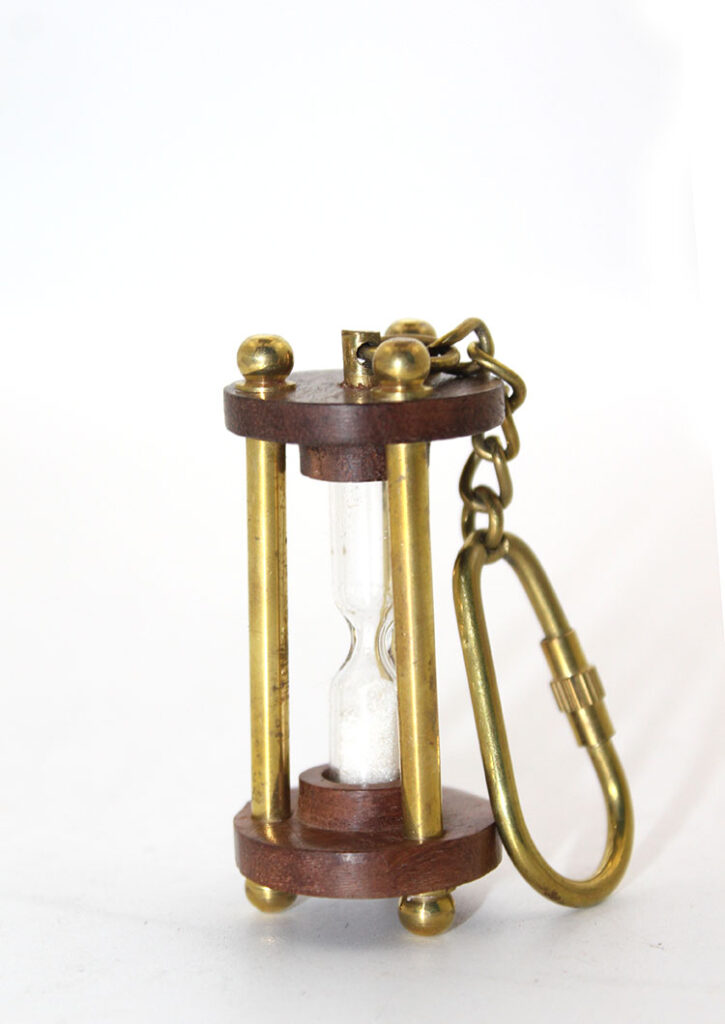 Pirinç Kum Saati Anahtarlık Model 4