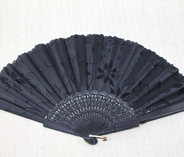 Plastik Siyah Yelpaze